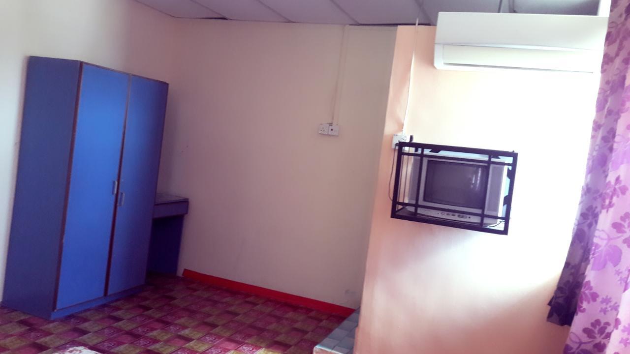 Hotel Makmur Kuantan Buitenkant foto
